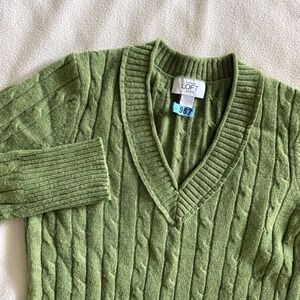 Ann Taylor Loft V-Neck Cable Knit Wool Blend Sweater Preppy Layering Green MP